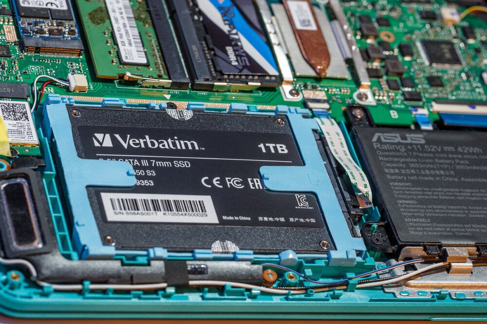 Verbatim Vi550 S3 49353 1TB 2.5" SATA III SSD Internal Solid State Drive